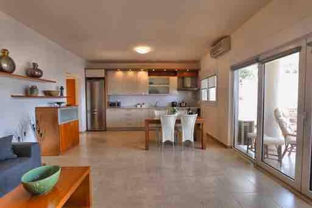 Eleni Sea View Luxury Apartment In Mades ليغاريا المظهر الخارجي الصورة